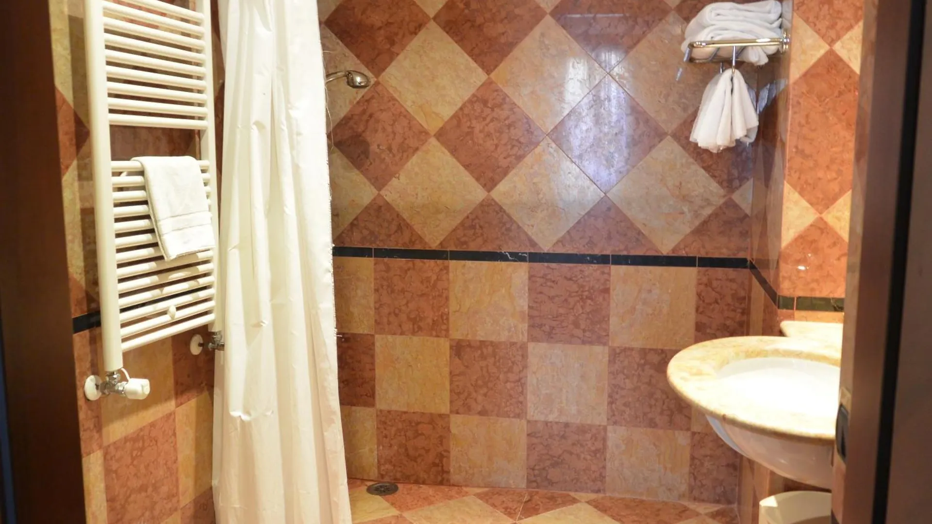 Hotel Citta Di Milano Venedig 3*,