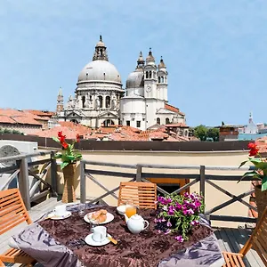 Apartmán Dorsoduro Charme By Wonderful Italy Itálie